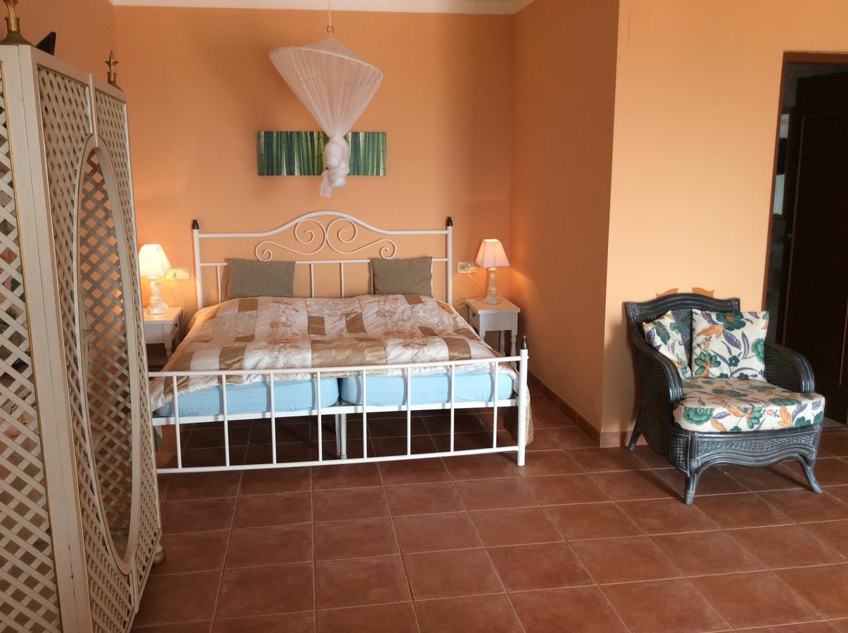 Pinkflamingo Hotel Denia Bagian luar foto