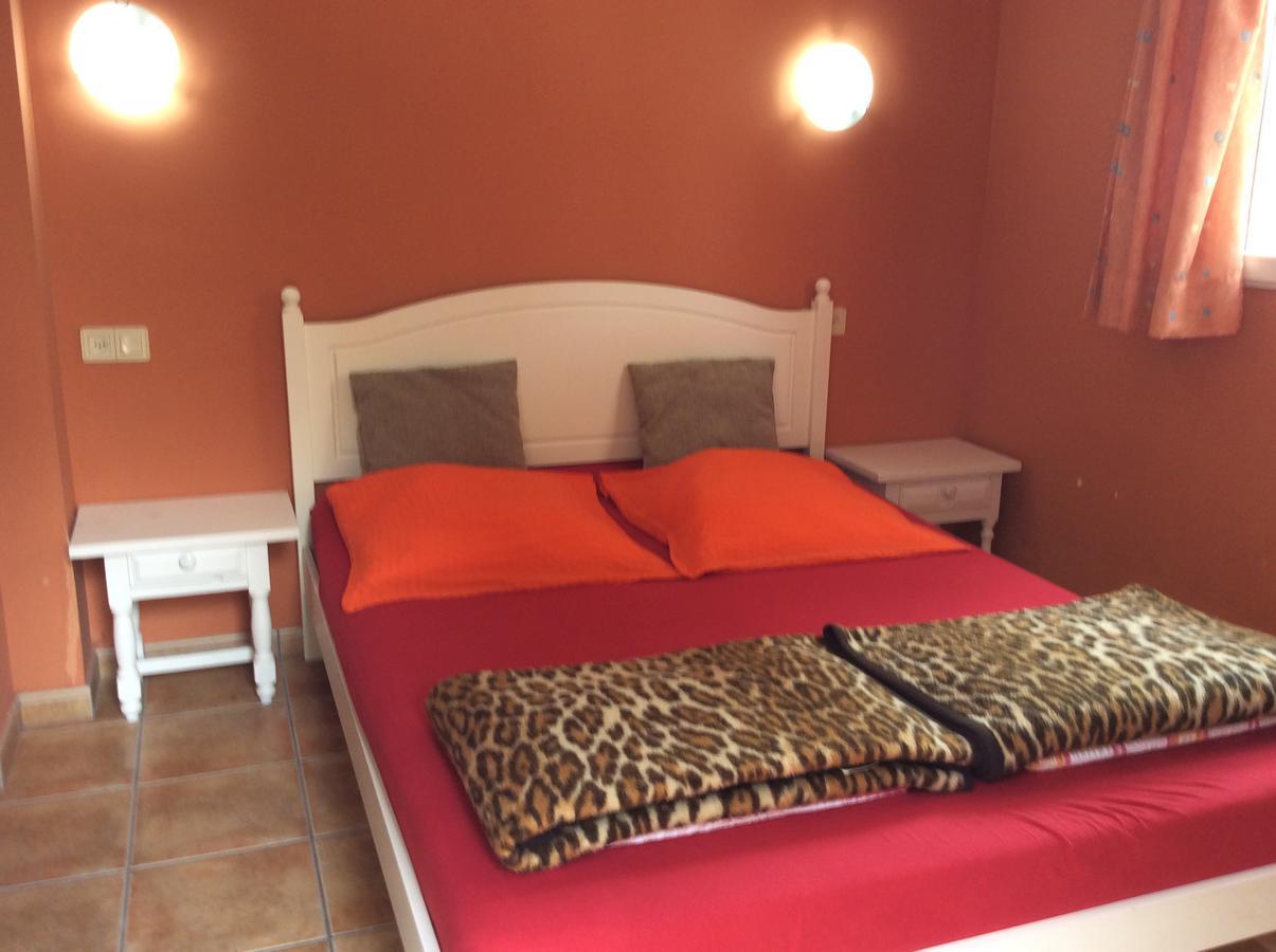 Pinkflamingo Hotel Denia Bagian luar foto